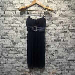 EUC City Triangles Navy A-Line Size Small